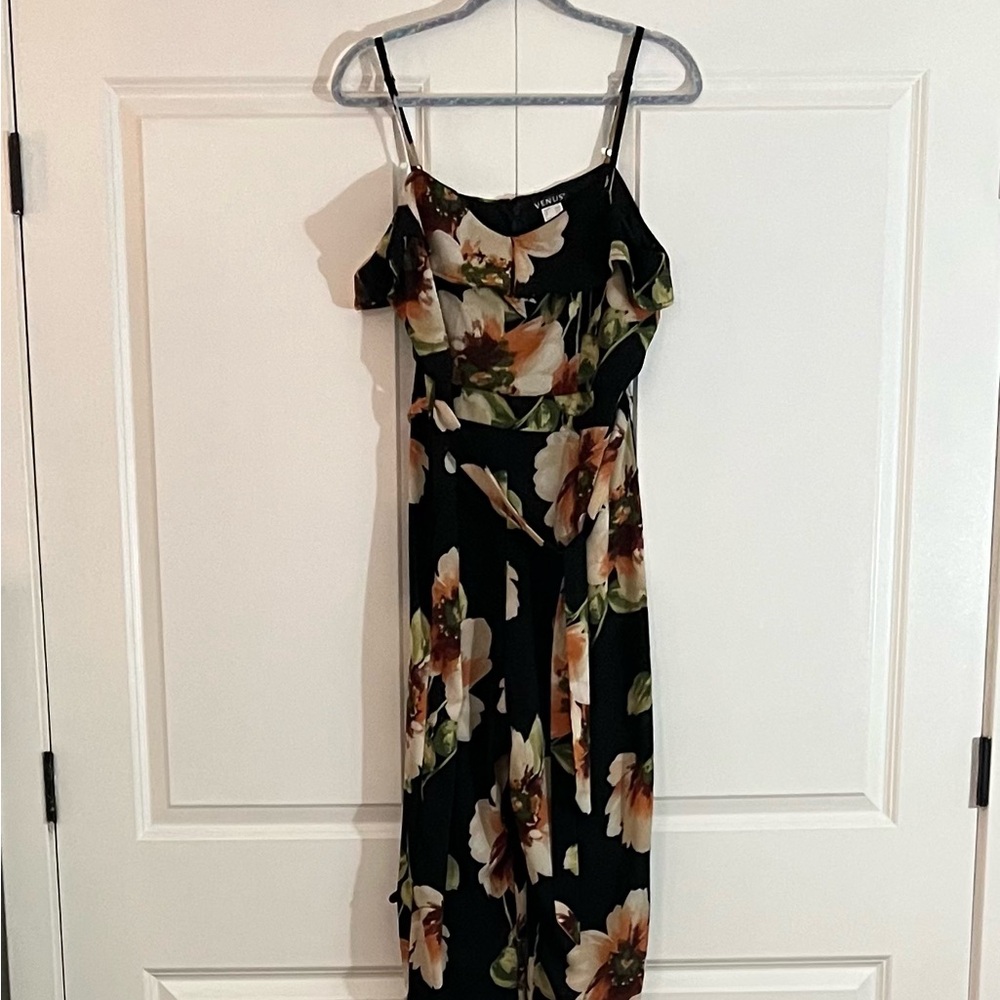 VENUS Black Floral Crepe Jumpsuit size L